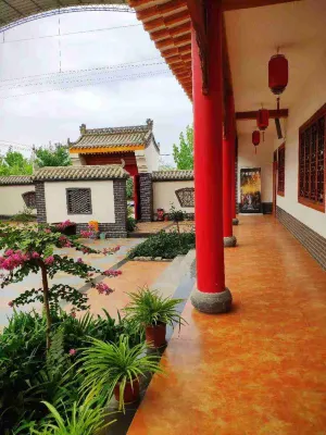Moon Manor Hotel Hotels near Shapotou Tourist Area - Trade Center
