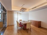 深圳明华国际会议中心 - 家庭度假套房B型小三室一厅