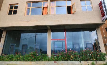 Yuelai Hostel - Housity