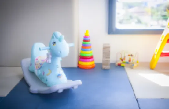 โรงแรม เดอะซีน