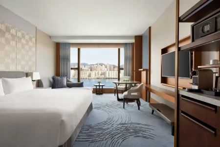 Kerry Hotel Hong Kong by Shangri-la