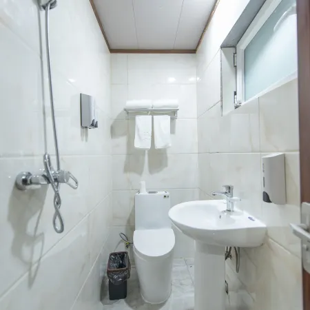 Holy City Homestay (Qufu Sankong Scenic Spot Confucius Temple Shop)