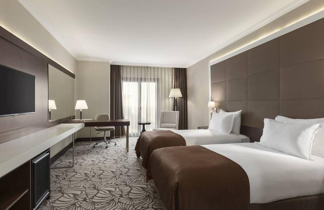 Ramada Hotel & Suites by Wyndham Istanbul Merter