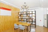 Yishui Orange Hotel