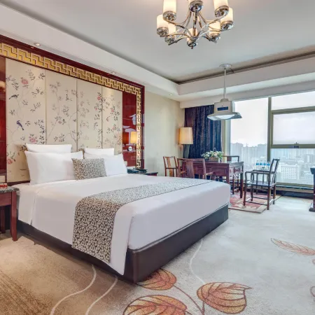 Days Hotel & Suites China Town（Wuyi Square，Changsha Railway Station） Отели рядом с достопримечательностью «Железнодорожная станция Чанша»