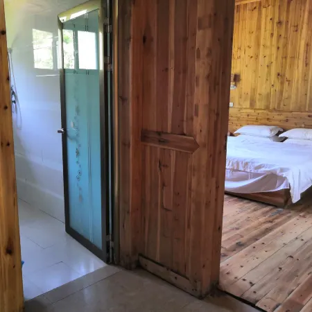 Heyuan Holiday Guesthouse