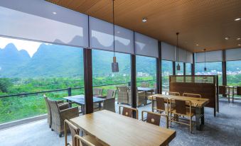 Yangshuo Chashi Hotel (Yulonghe Jiuxian Wharf Branch)