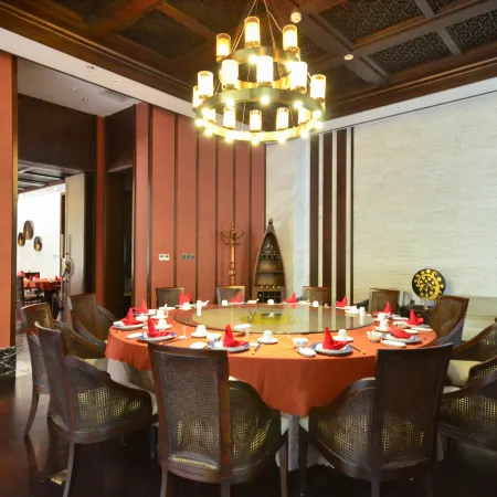 Hetang Yuechun Hotel