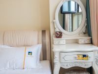 成都华人易居酒店公寓 - 舒适一室大床房