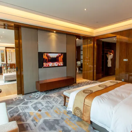 Grand Skylight Hotel