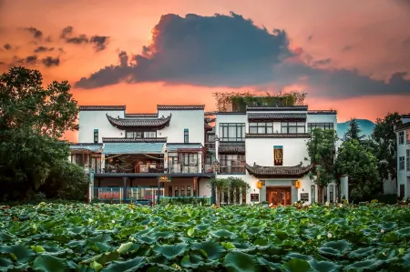 Mengxi Fanghui Hotel Отели рядом со станцией Huangshan North Railway Station
