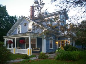 The Dawson House Bed & Breakfast