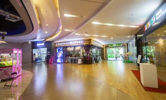 Huidelong International Apartment