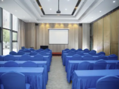 Fangcheng Rongjin Fashion Boutique Hotel 方城のホテル