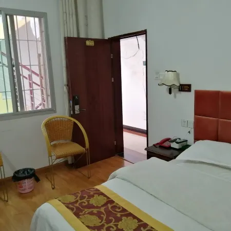 Liancheng Sunshine Hotel