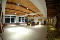 Lanting Holiday Hotel فنادق في ويتشانغ
