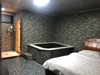 Hui Tong Garden Hotel