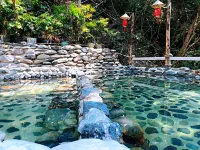 Qianshanyuan Jiaju Hotel