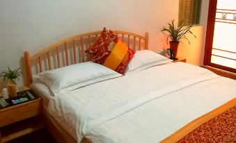 Zigui Mengqi Hanshe Homestay