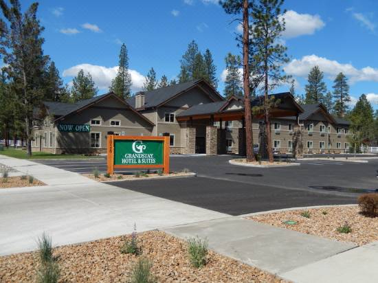 grandstay hotel & suites sisters