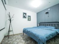 南京南峯创意公寓 - 宜家大床房B