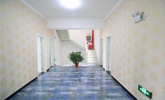 Yuelong Xiangyun Hotel