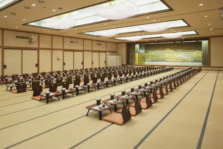 Yuzawa Toei Hotel Отели в г. уезд Минамиуонума