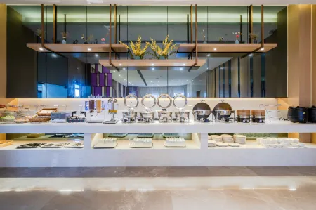 Lavande(Luzhou High-speed Railway Station Southwest Commercial City Branch)