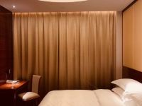 山西万泉酒店 - 高级大床房