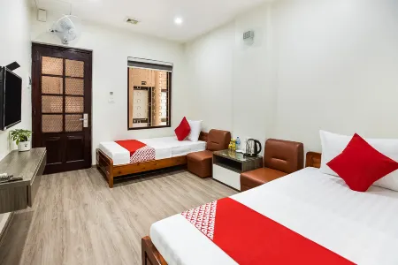 Giao Thong Hotel