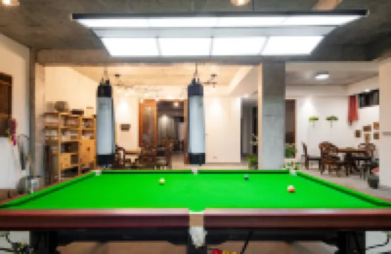 Huisen Huishe Guesthouse