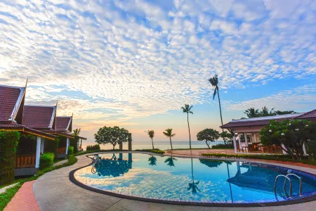 Aura Samui Best Beach Hotel Отели в г. Ко Самуи