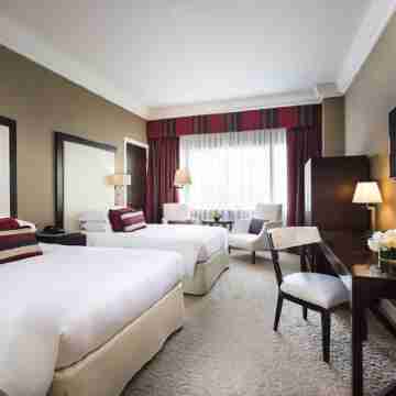 Mövenpick Grand Al Bustan Dubai Rooms