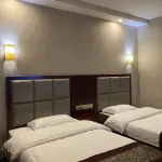 Pingjiang Yuanmeng Business Hotel
