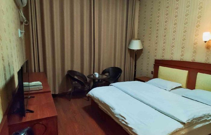 Jixing Hotel