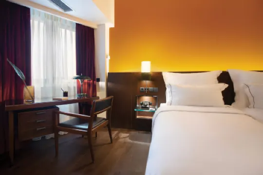 Brown Acropol, a Member of Brown Hotels