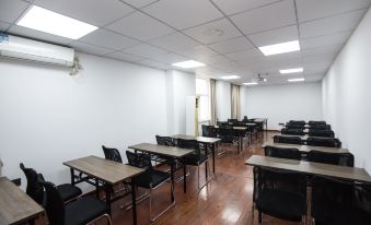 Homeinn Selected Hotel (Suzhou Huaihai Street Shajin Bridge Subway Station)