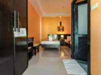 Phi Phi Chang Grand Resort Hotel in zona Spiaggia di Loh Moo Dee
