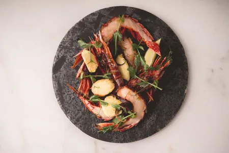 Four Seasons Hotel Montreal Отели рядом с достопримечательностью «Парк Рапид»