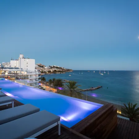 One Ibiza Suites