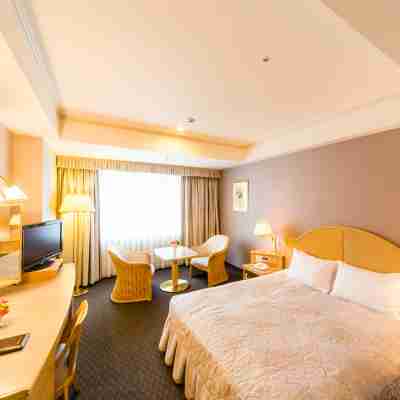 ザ クラウンパレス 新阪急高知 Rooms