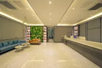 Lingyun Five Seasons Hotel