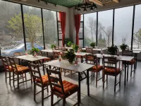 Muyue Qinglan Hostel