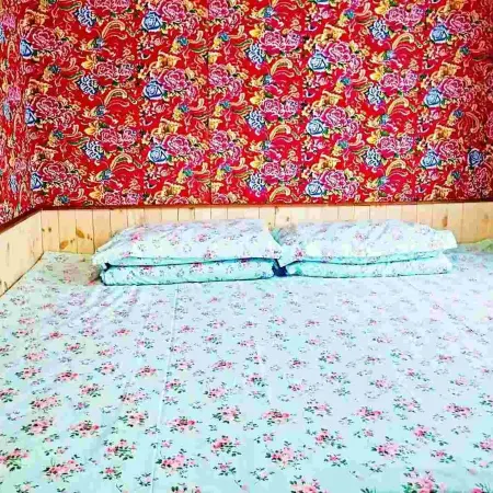 Wuchang Yim Sunshine Inn