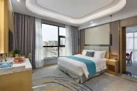 Yuanbao Shan Hotel