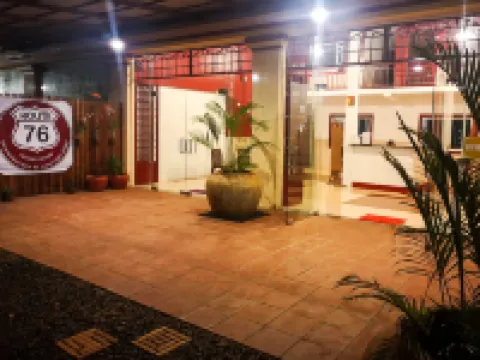 76號公路賓館 酒店