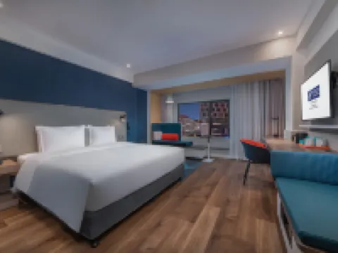 ฮอลิเดย์ อินน์ เอ็กซ์เพรส หนิงโป ซิตี้ เซ็นเตอร์ บาย IHG โรงแรมในหนิงป่อ