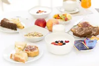 Hotel Meeting - breakfast