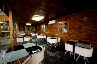Wutong Hot Spring Hotel