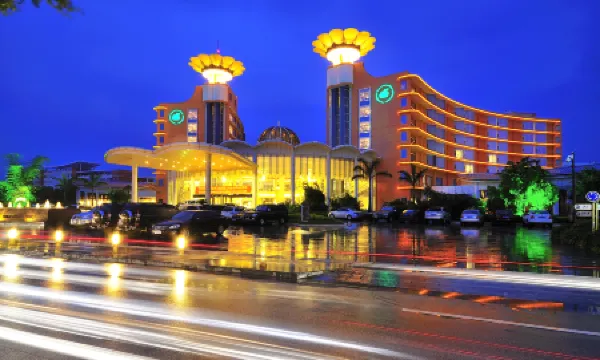 Honghe Guanfang Hotel Отели в г. Мэнцзы